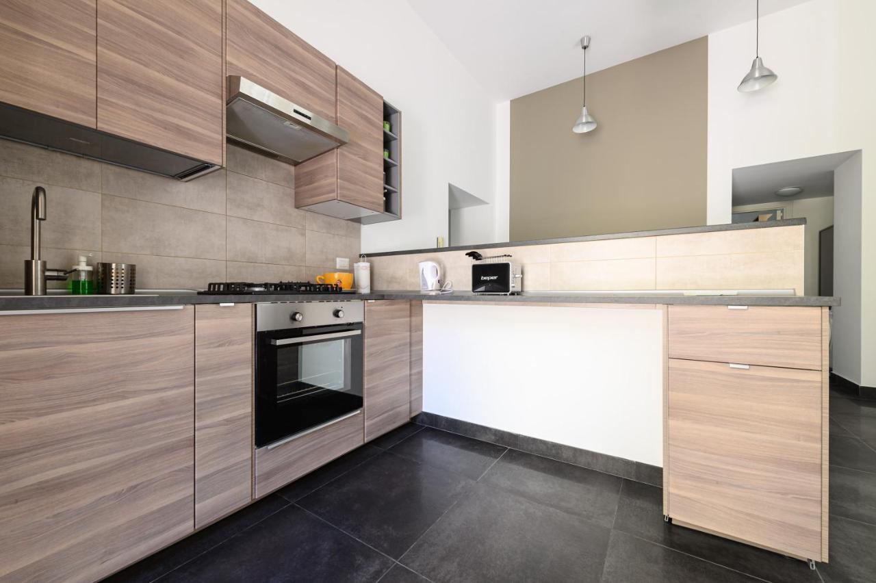 Corso Umberto 153 Apartment Naples Exterior photo